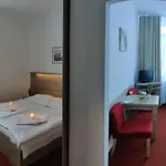 Hotel Morava 2*