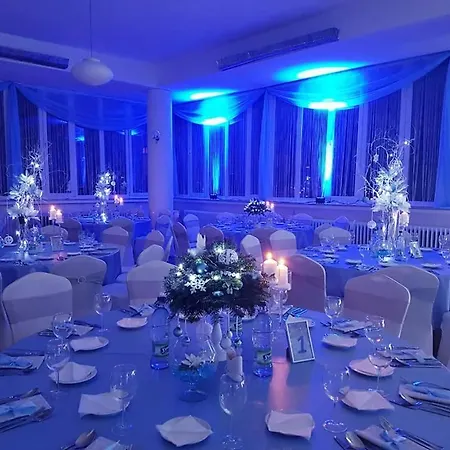 Hotell Morava 2*